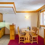 Lagrange Aspen Apartahotel
