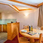Lagrange Aspen Apartahotel 4*