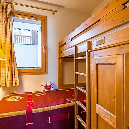 Lagrange Aspen 4*