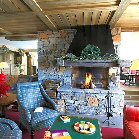 Lagrange Aspen 4*