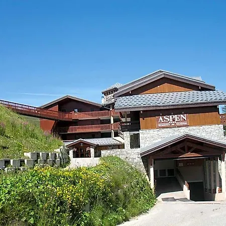 Lagrange Aspen 4*