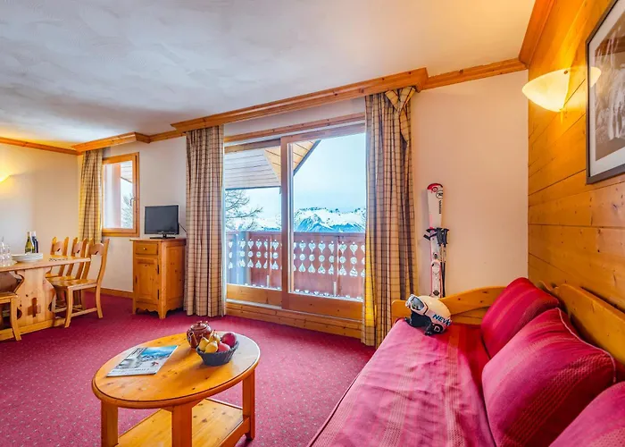 Lagrange Aspen 4*